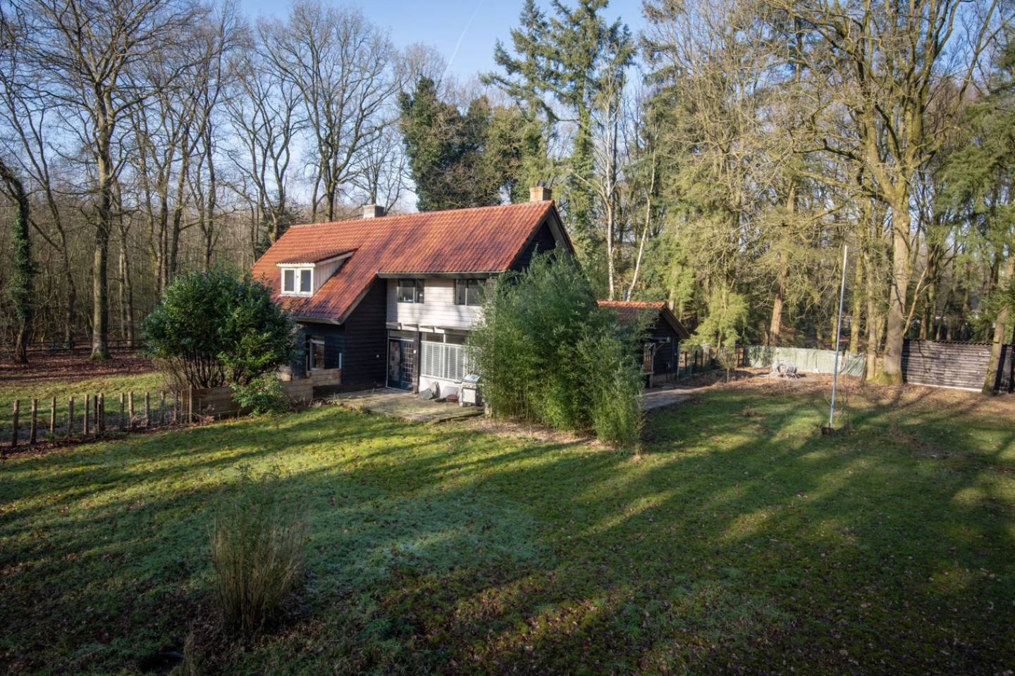 verbouw, verduurzamen vrijstaande woning, boswoning, ontwerp, verbouwing, renovatie
